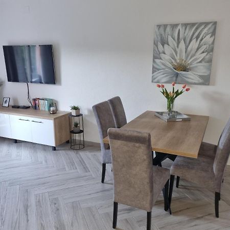 Apartments Ledic Krvavica Bagian luar foto